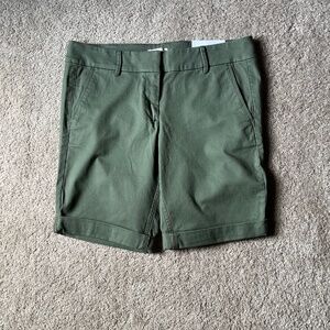 Loft Green Bermuda Roll Shorts NWT